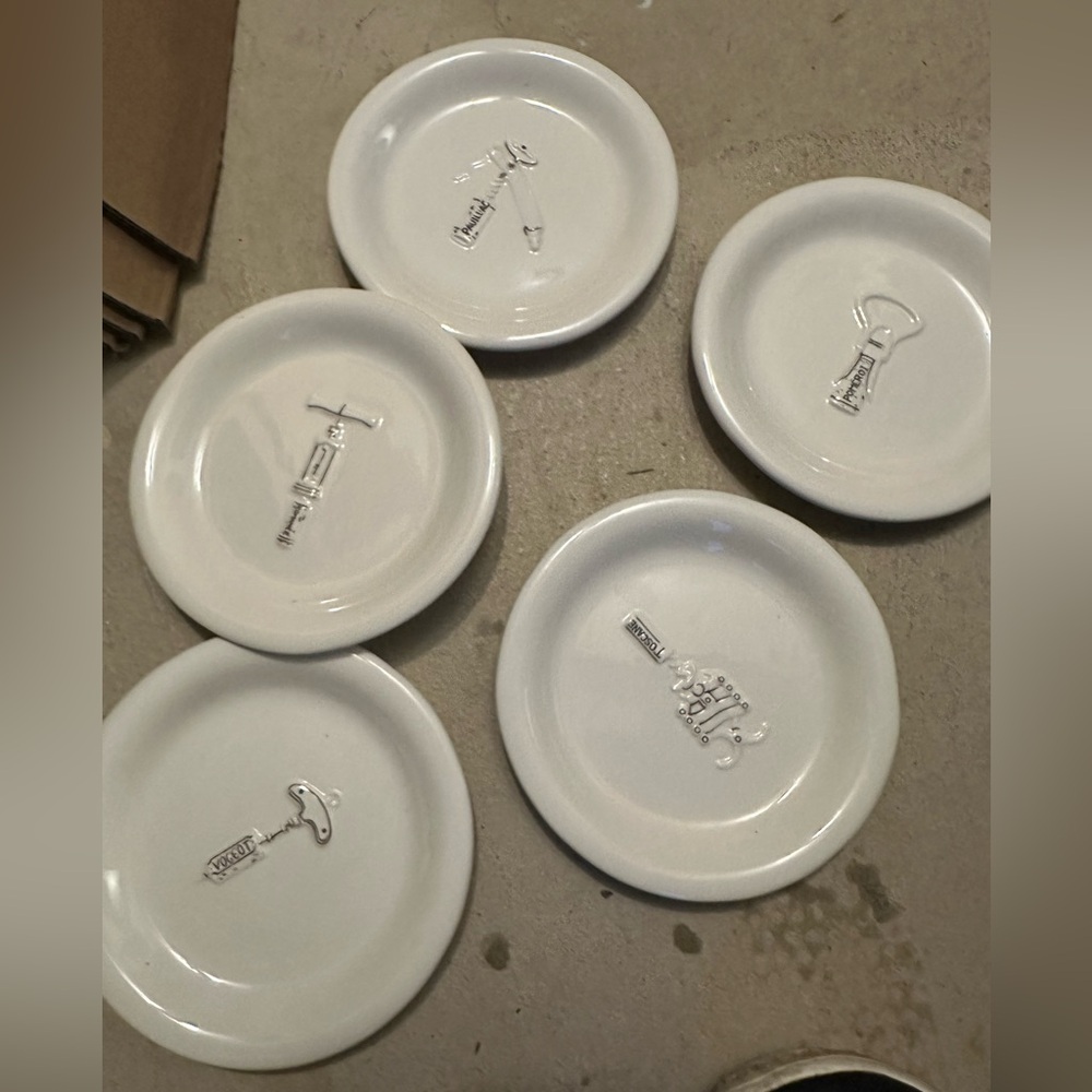 5x Williams Sonoma Appetizer plates